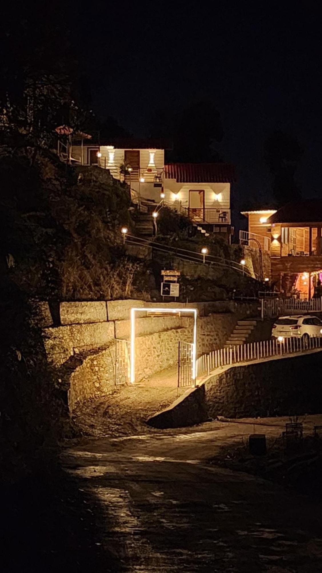 Hotel The Mystic Pines Nainital Zewnętrze zdjęcie